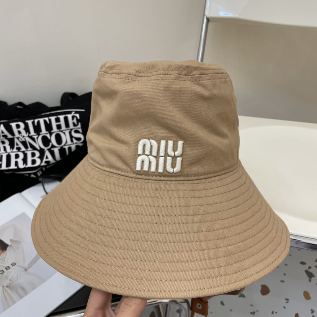 Miu Miu Caps